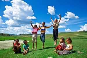 childrens-1256840_640