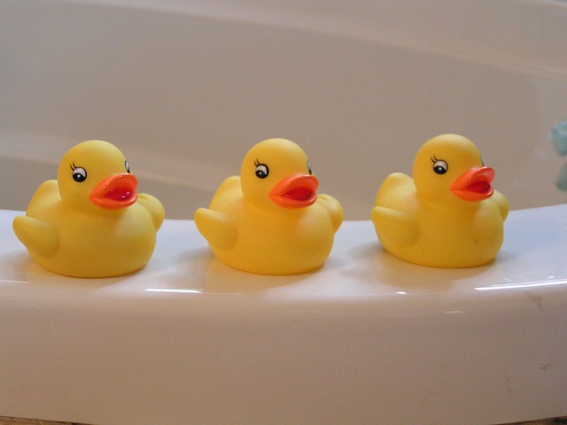 rubber-duckies-14614_640-1
