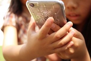 190f1d610ad3e299f23b97832ca03dde_s